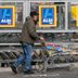 11 Bad Habits Aldi Customers Should Stop Doing